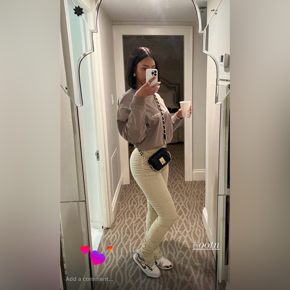 Maniére De Vior Stylish Nude Pants